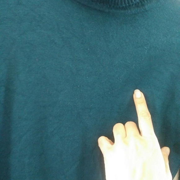 Sweater - Picture 3 of 7